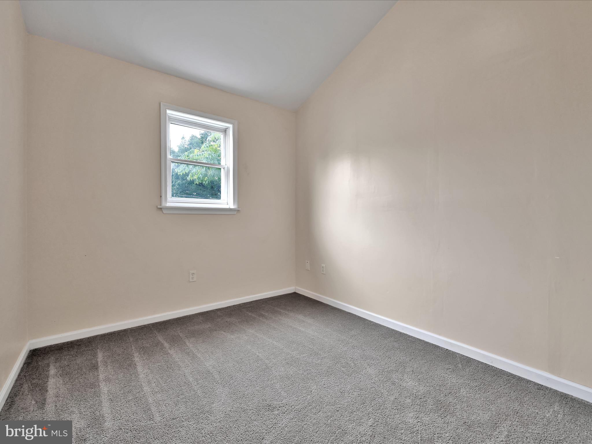 112 OAK LANE