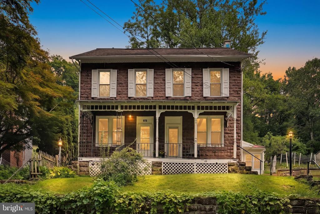 868 WYOMISSING ROAD