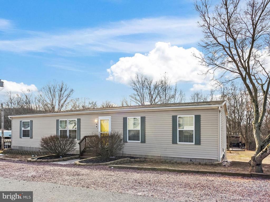 1395 Bowmansville Rd #44
