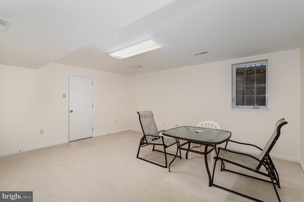 515 Foggy Bottom Rd
