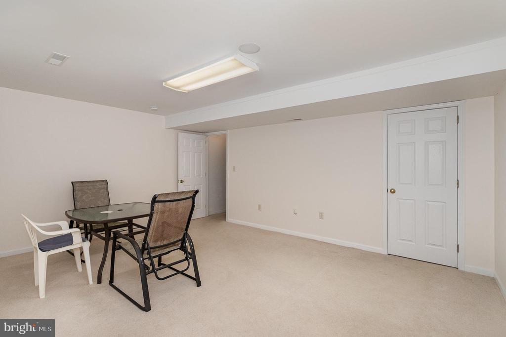 515 Foggy Bottom Rd