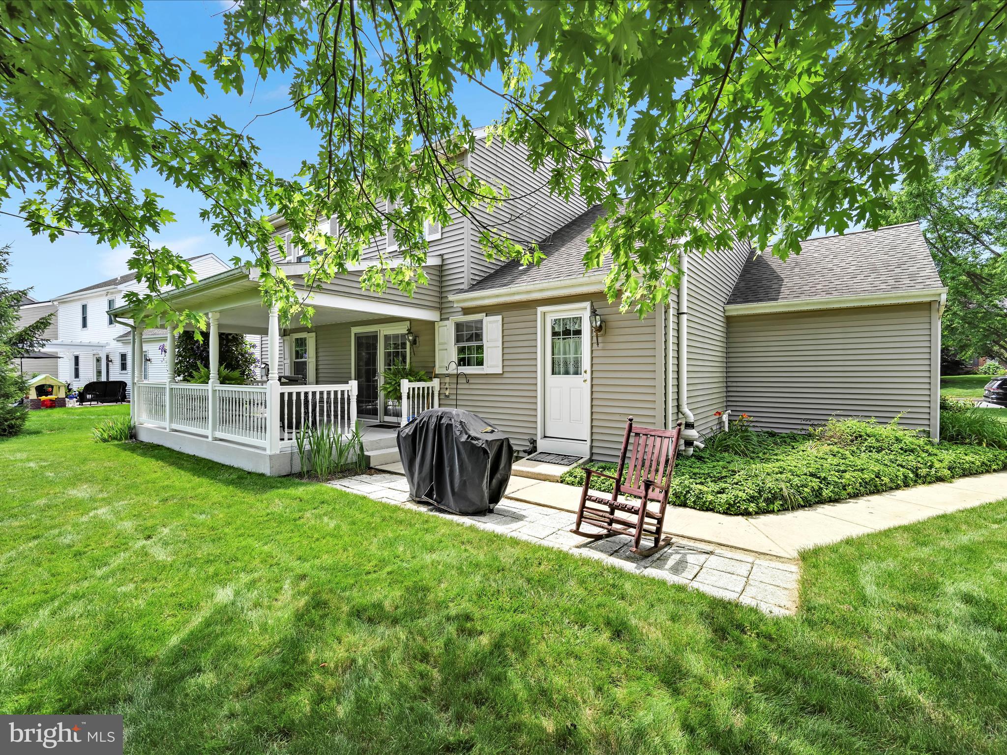 138 Laurie Ln