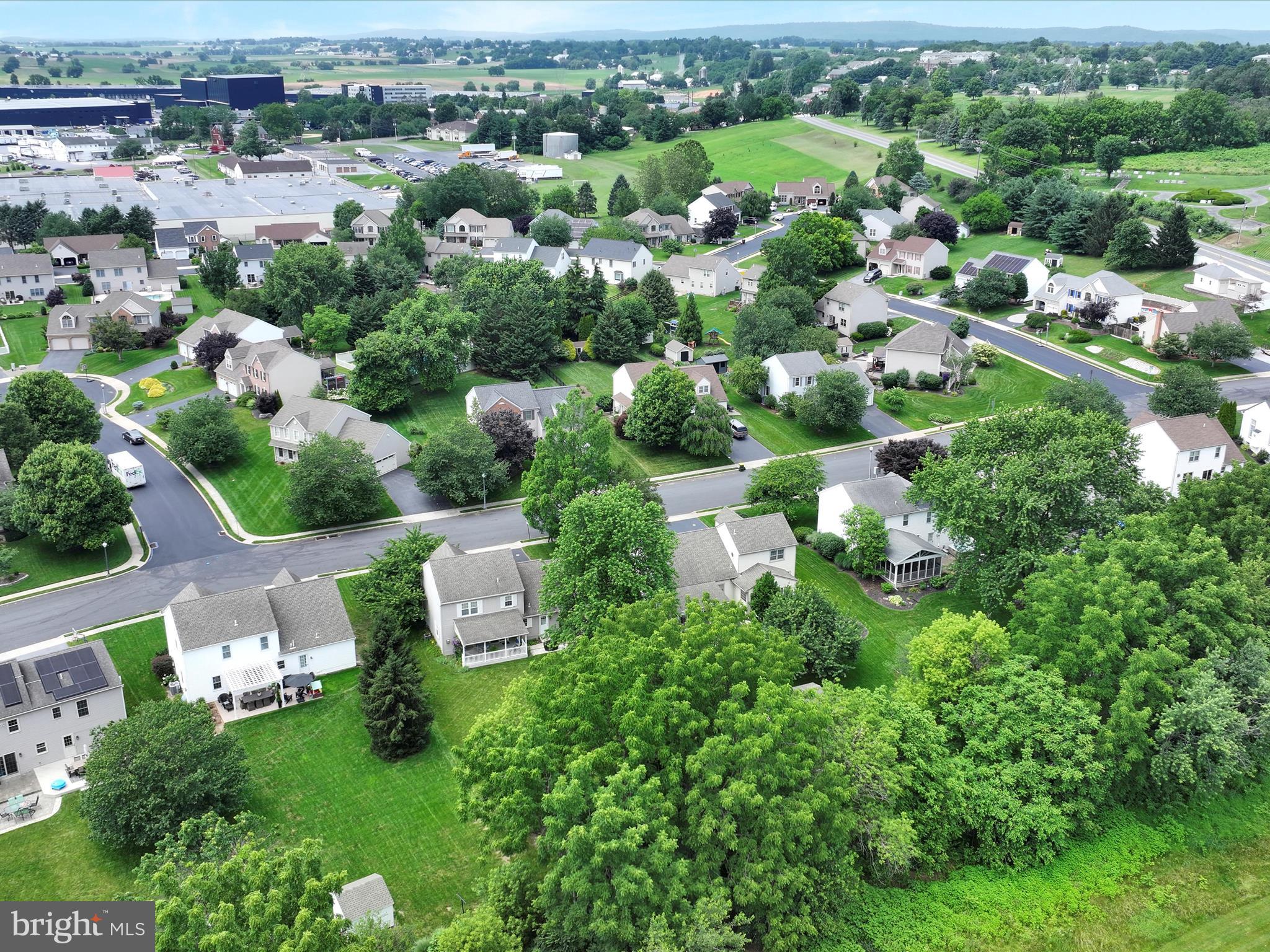 138 Laurie Ln