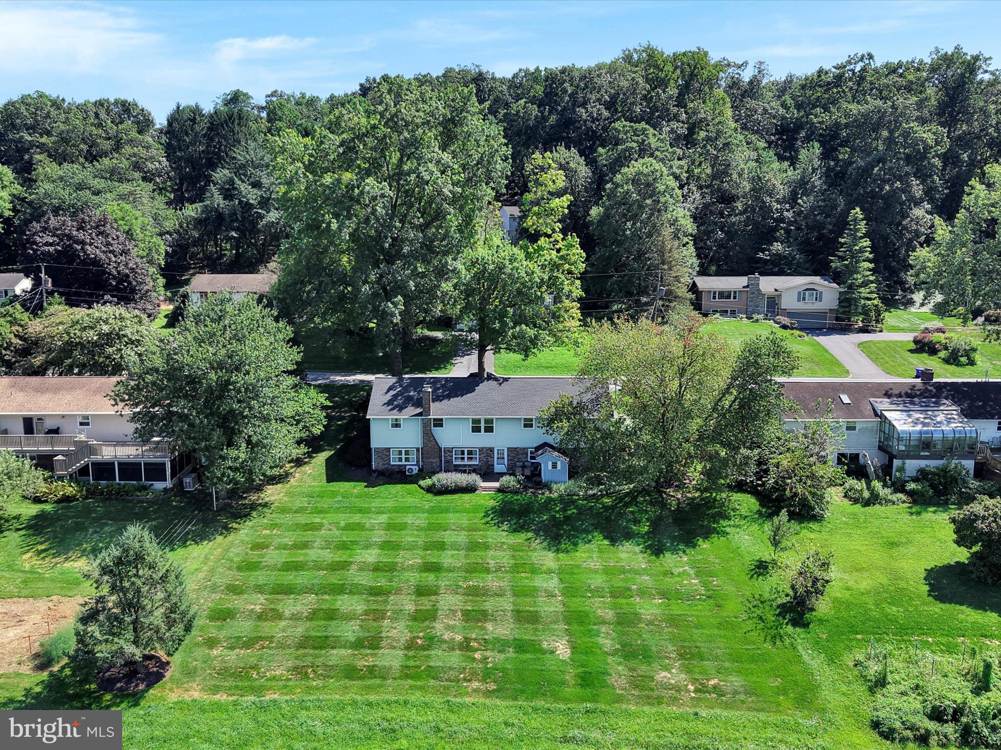 137 EDGEWOOD DRIVE