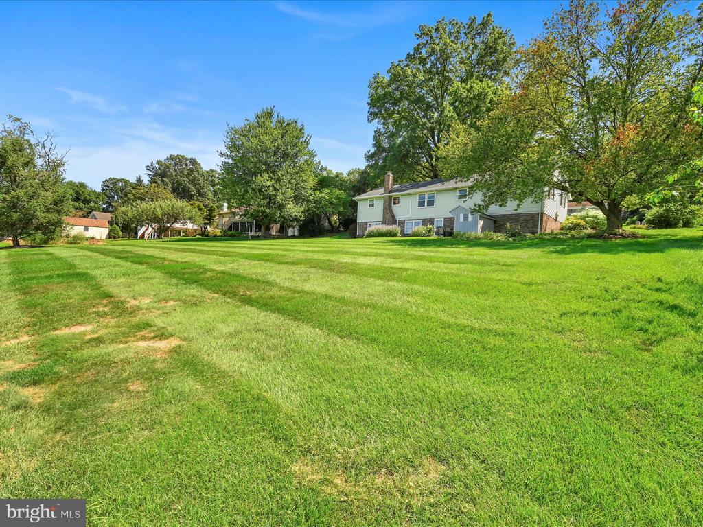 137 EDGEWOOD DRIVE
