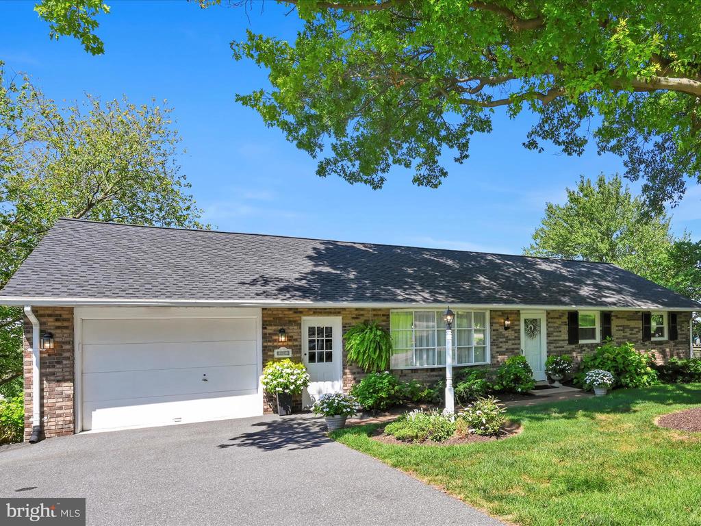 137 EDGEWOOD DRIVE
