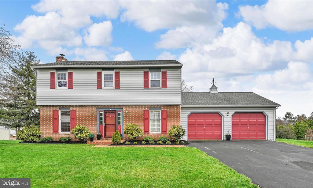 1484 CONESTOGA VIEW DRIVE