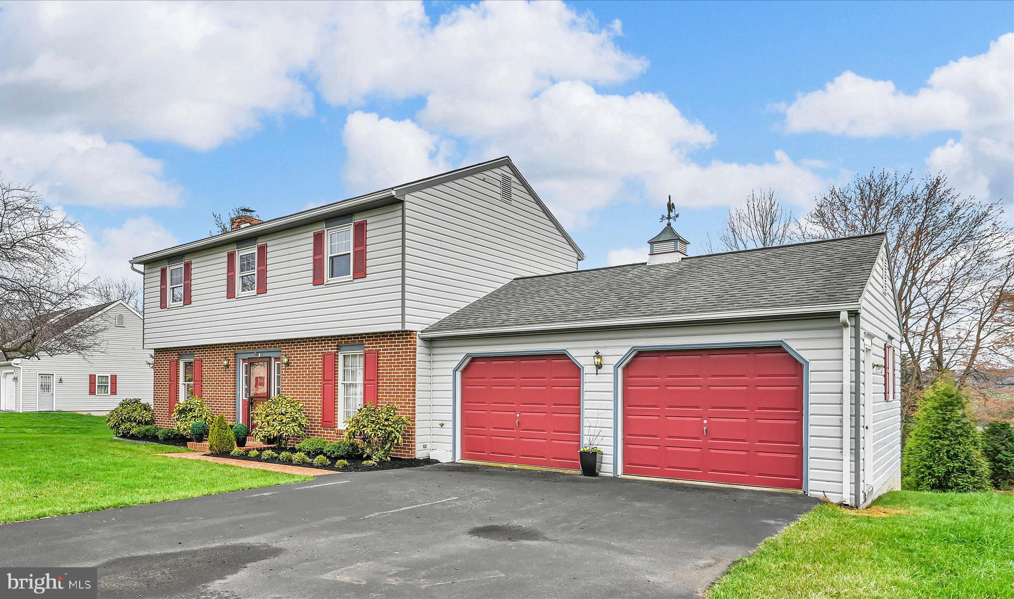 1484 CONESTOGA VIEW DRIVE