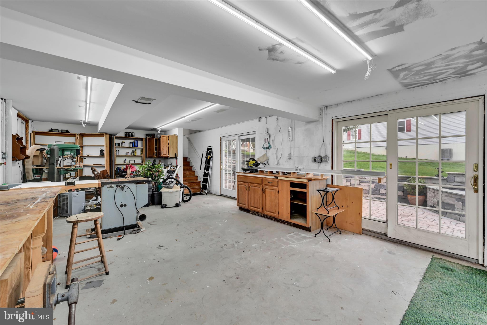 1484 CONESTOGA VIEW DRIVE