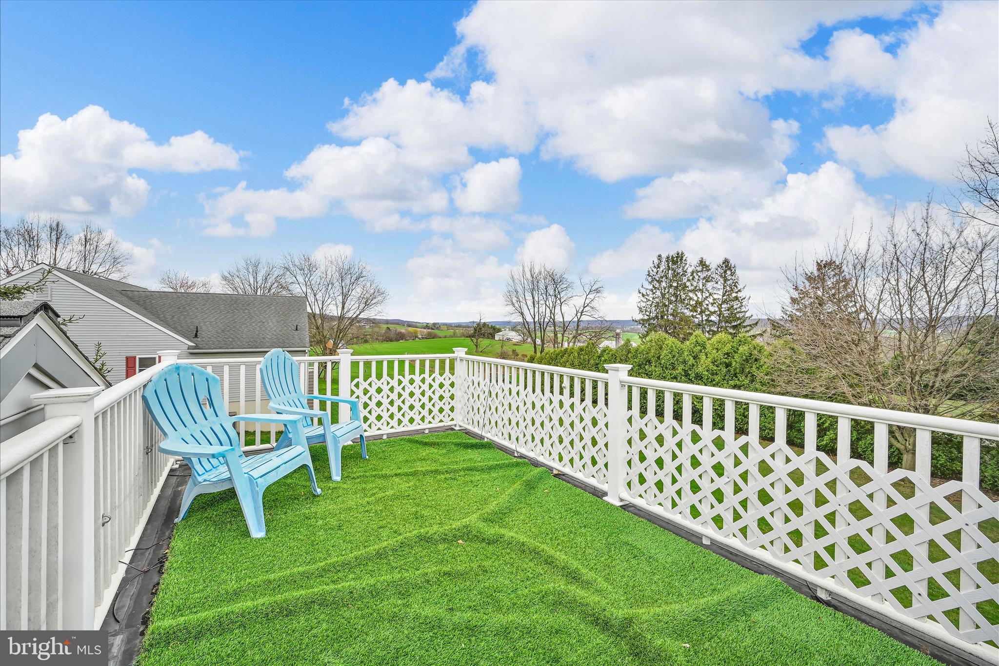 1484 CONESTOGA VIEW DRIVE