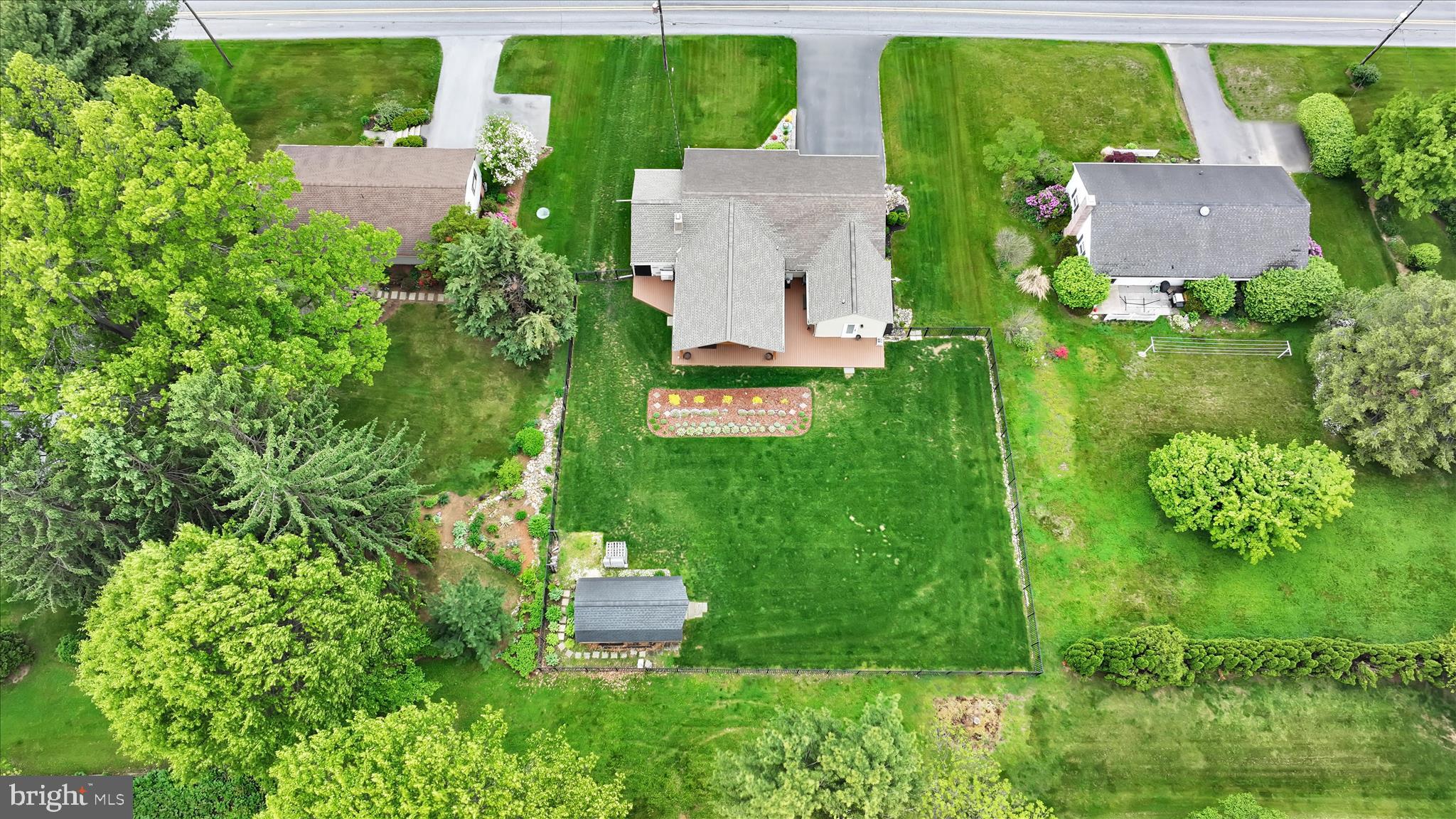 230 EDGEWOOD DRIVE