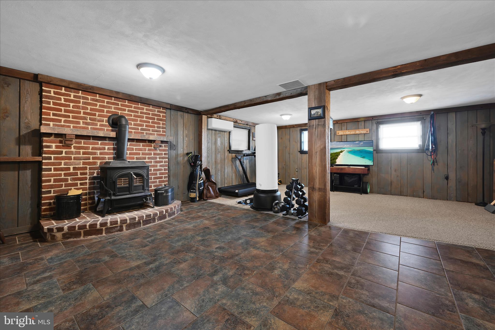 230 EDGEWOOD DRIVE