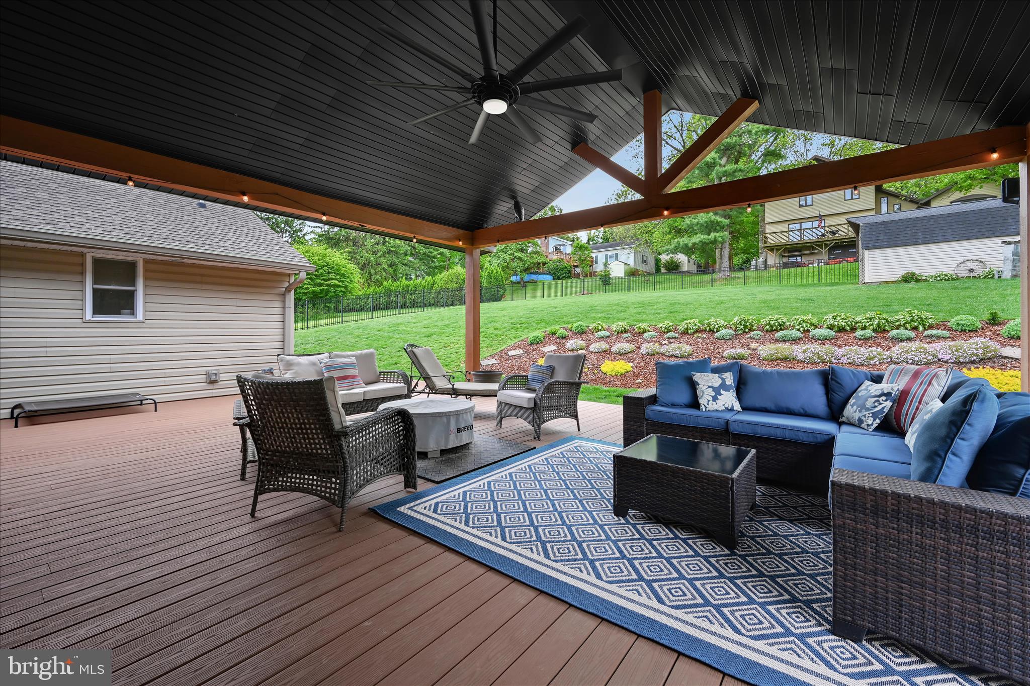 230 EDGEWOOD DRIVE