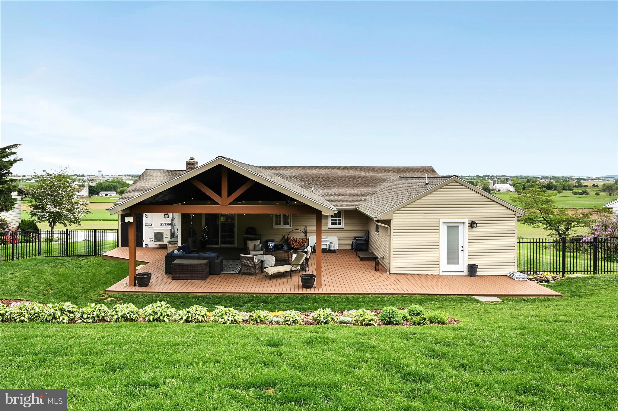 230 EDGEWOOD DRIVE