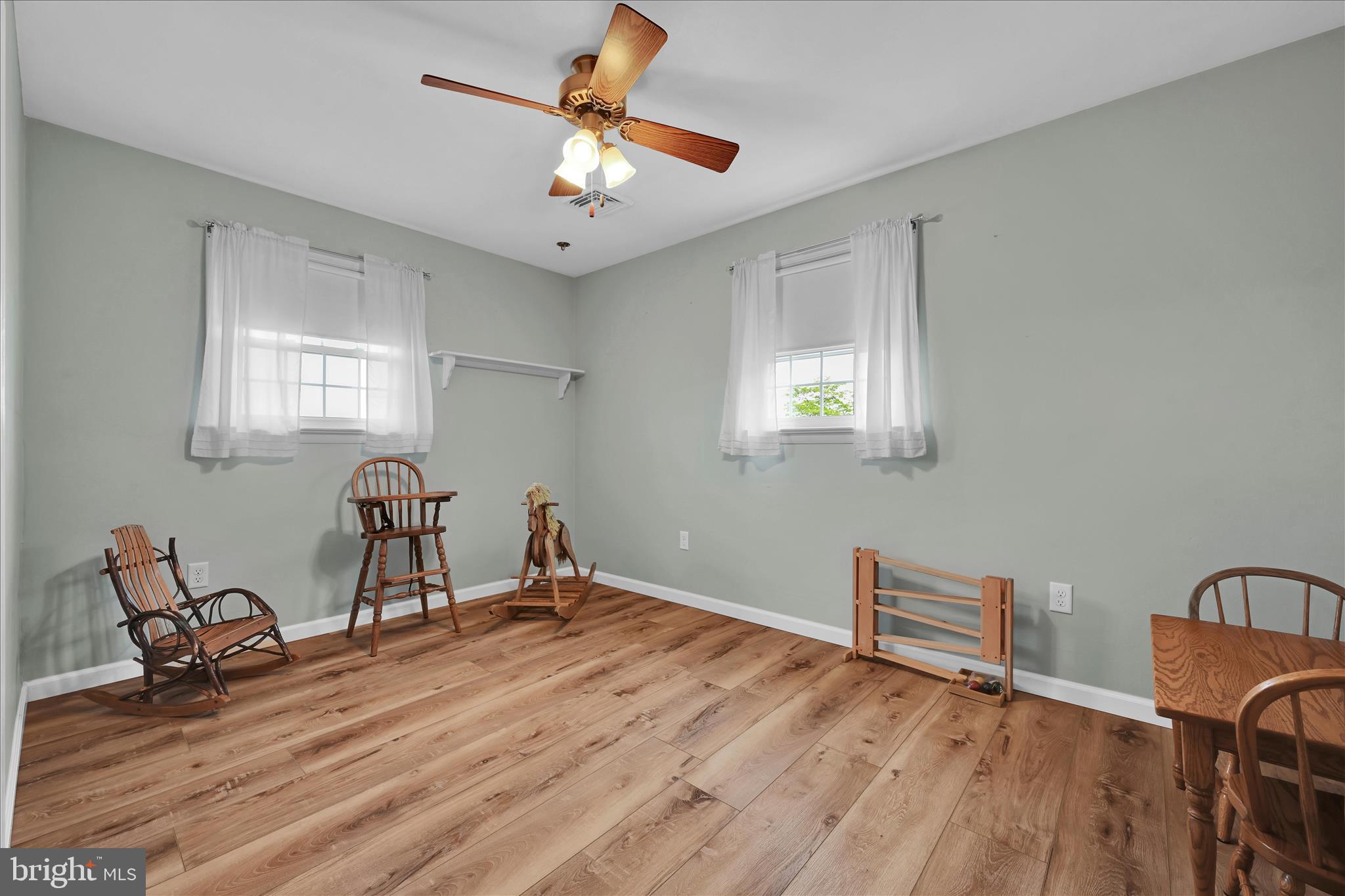 230 EDGEWOOD DRIVE