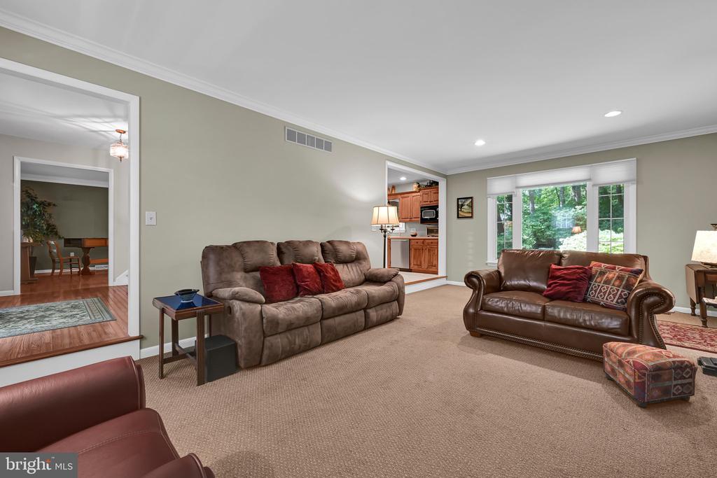 14 CONESTOGA WOODS ROAD