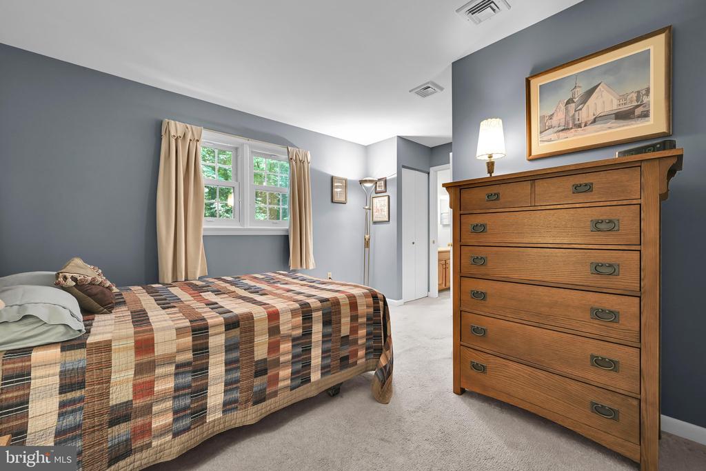 14 CONESTOGA WOODS ROAD