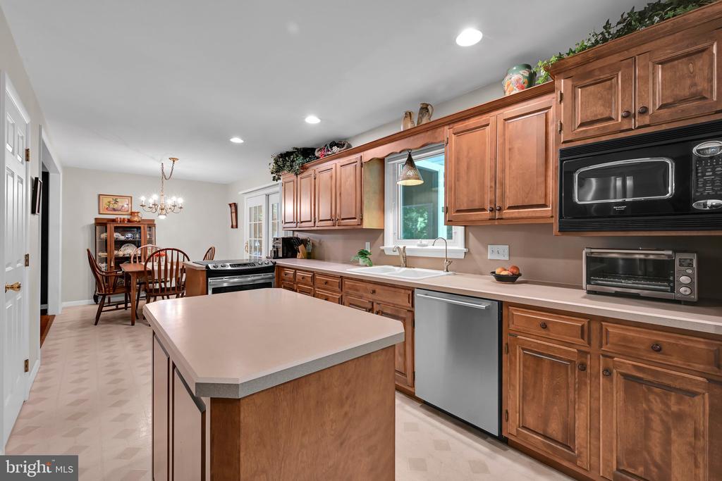 14 CONESTOGA WOODS ROAD