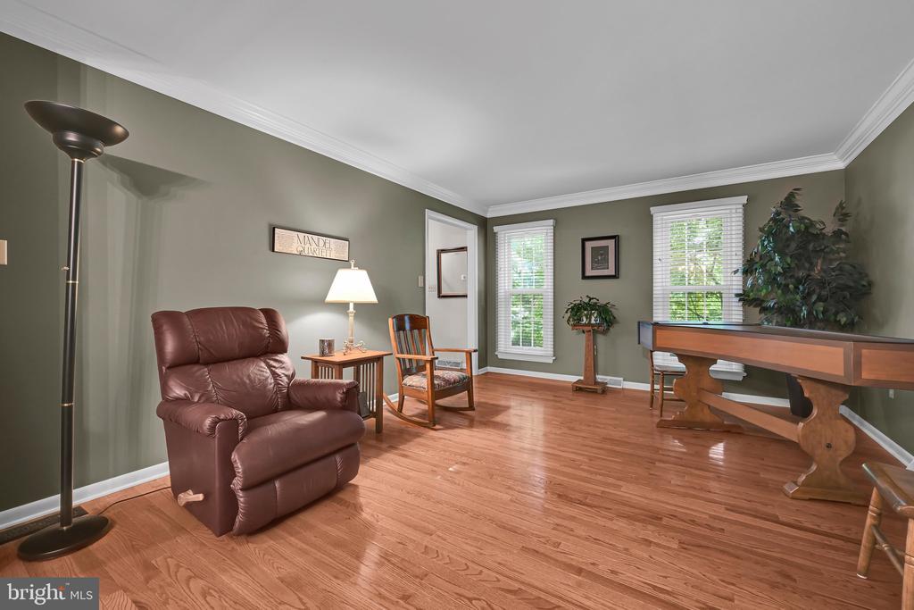 14 CONESTOGA WOODS ROAD