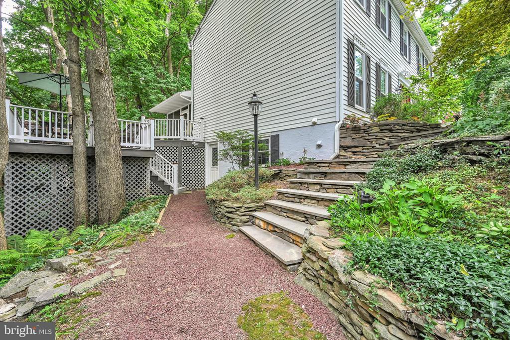 14 CONESTOGA WOODS ROAD