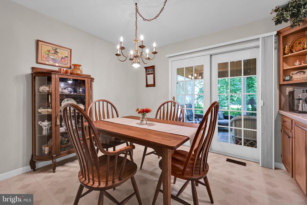 14 CONESTOGA WOODS ROAD
