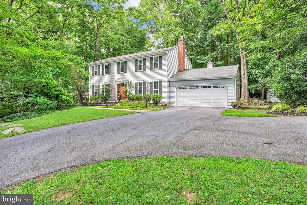 14 CONESTOGA WOODS ROAD