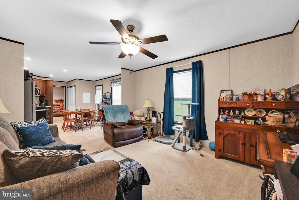 1395 BOWMANSVILLE ROAD Unit: 17