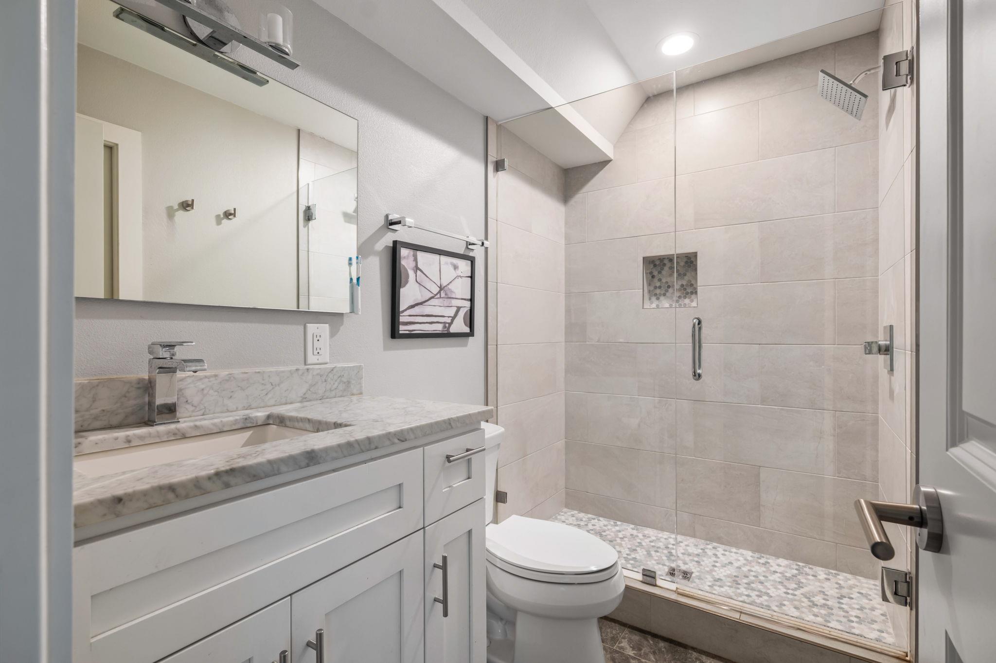 308 W North Loop BLVD # 1