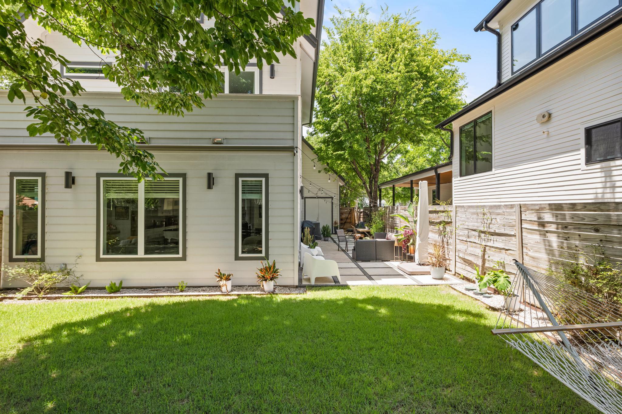 308 W North Loop BLVD # 1