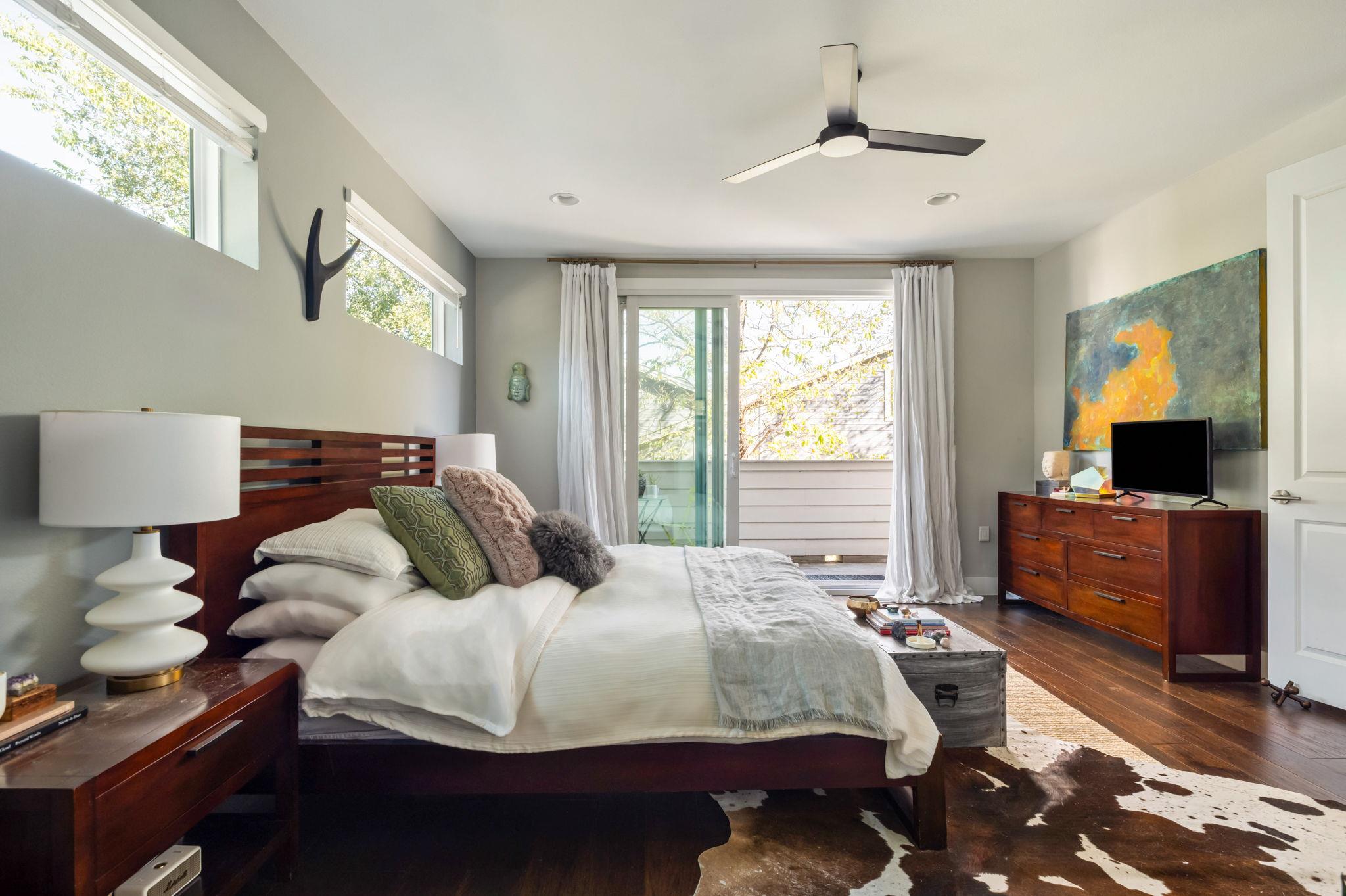 308 W North Loop BLVD # 1