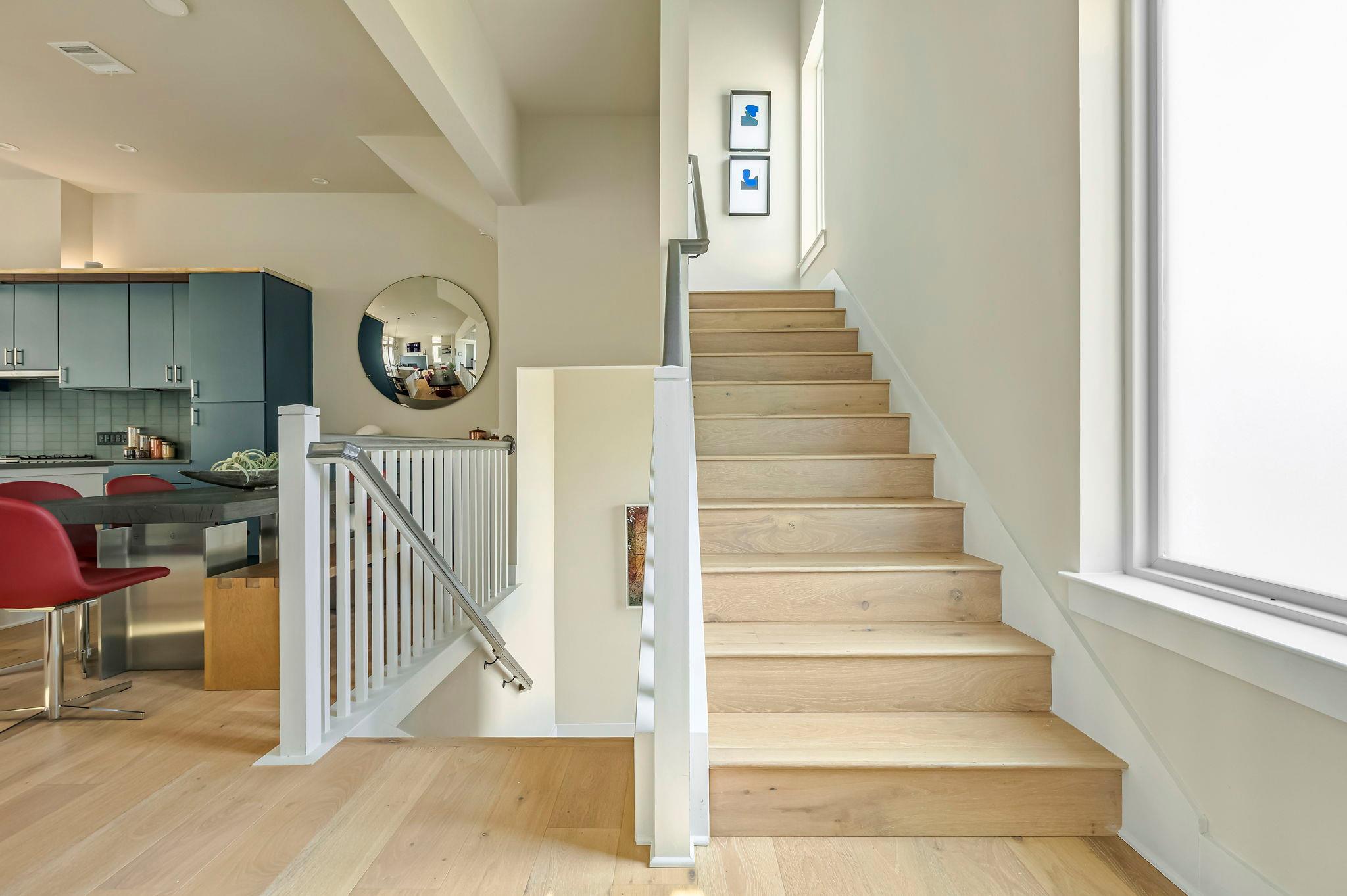 2300 Enfield RD # 302