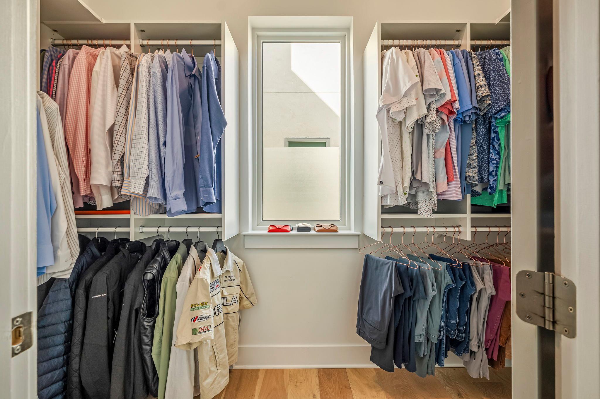 2300 Enfield RD # 302