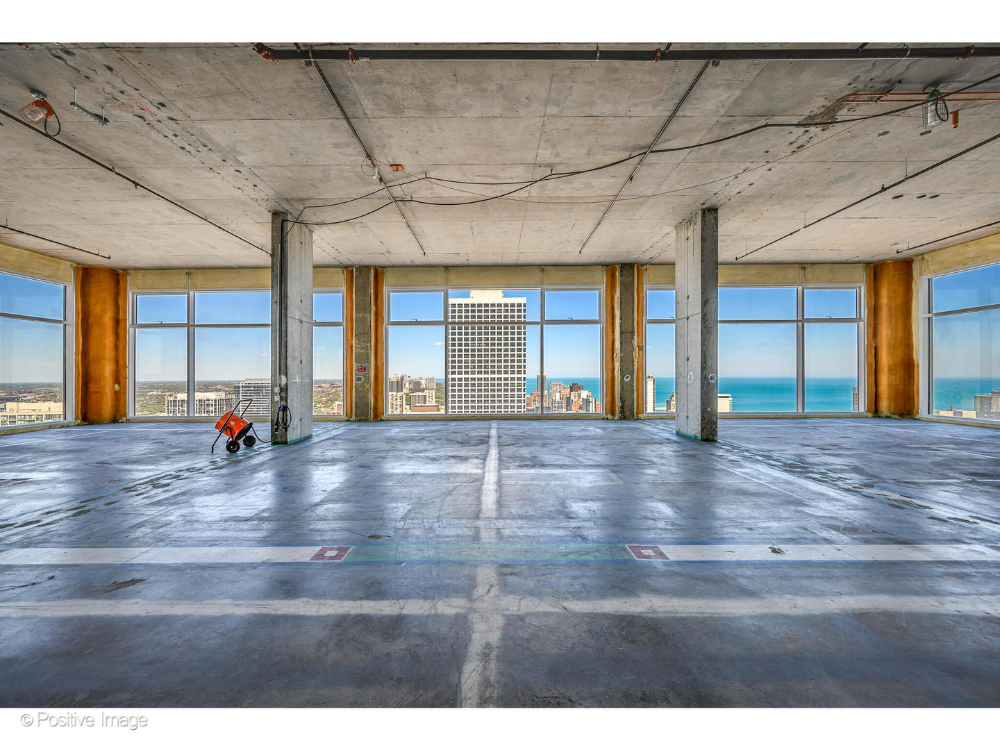 9 W Walton Street Unit: 3800