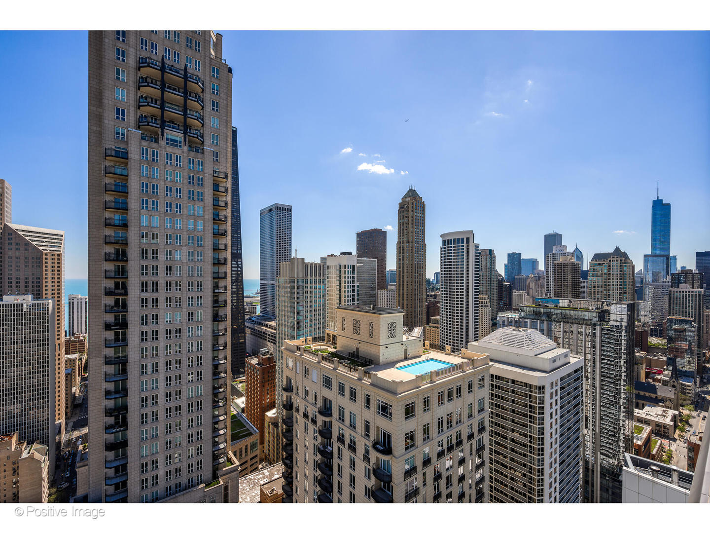 9 W Walton Street Unit: 3800