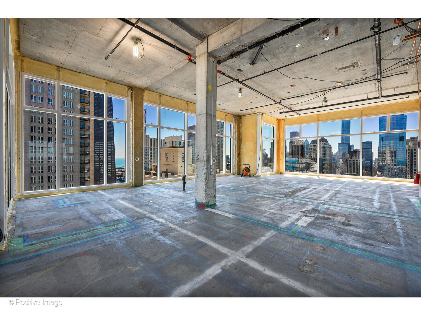 9 W Walton Street Unit: 3800