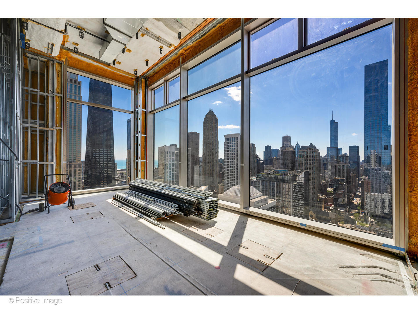 9 W Walton Street Unit: 3800