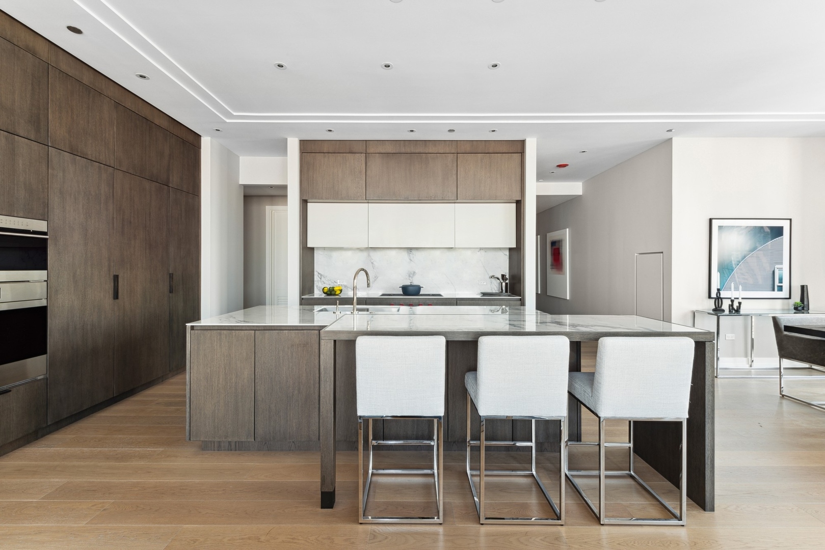 14 W Superior Street Unit: 4504