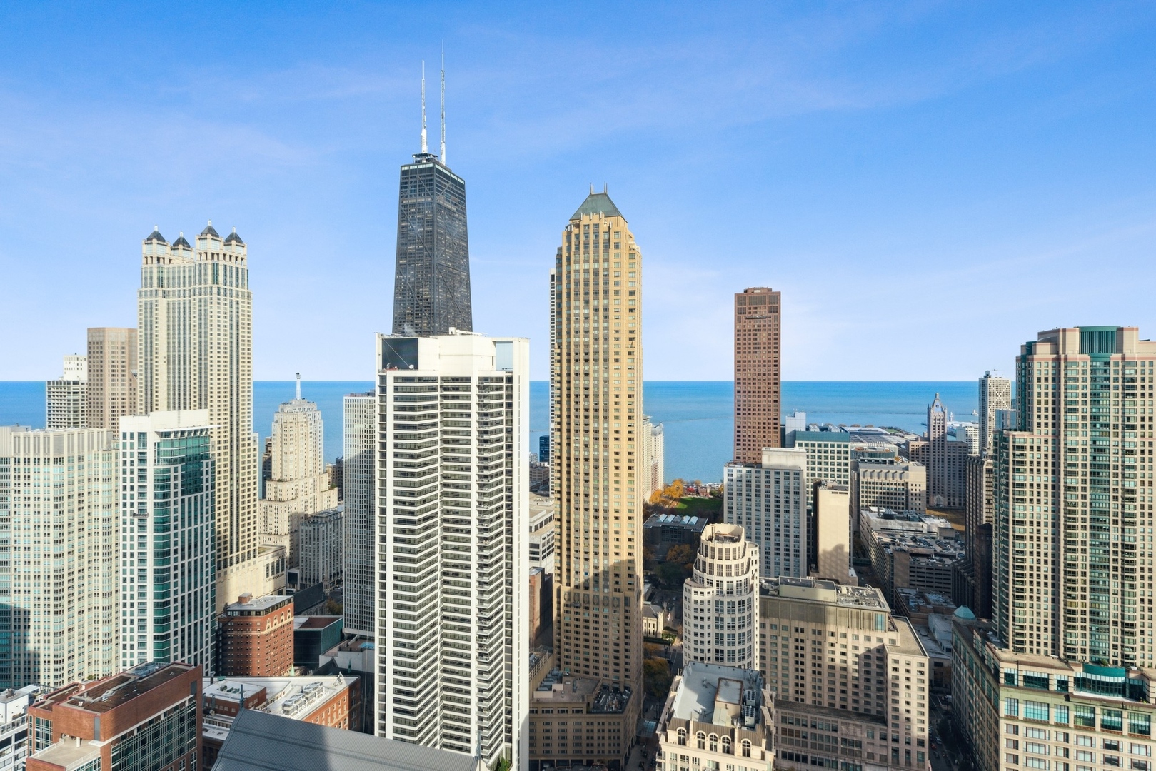 14 W Superior Street Unit: 4504