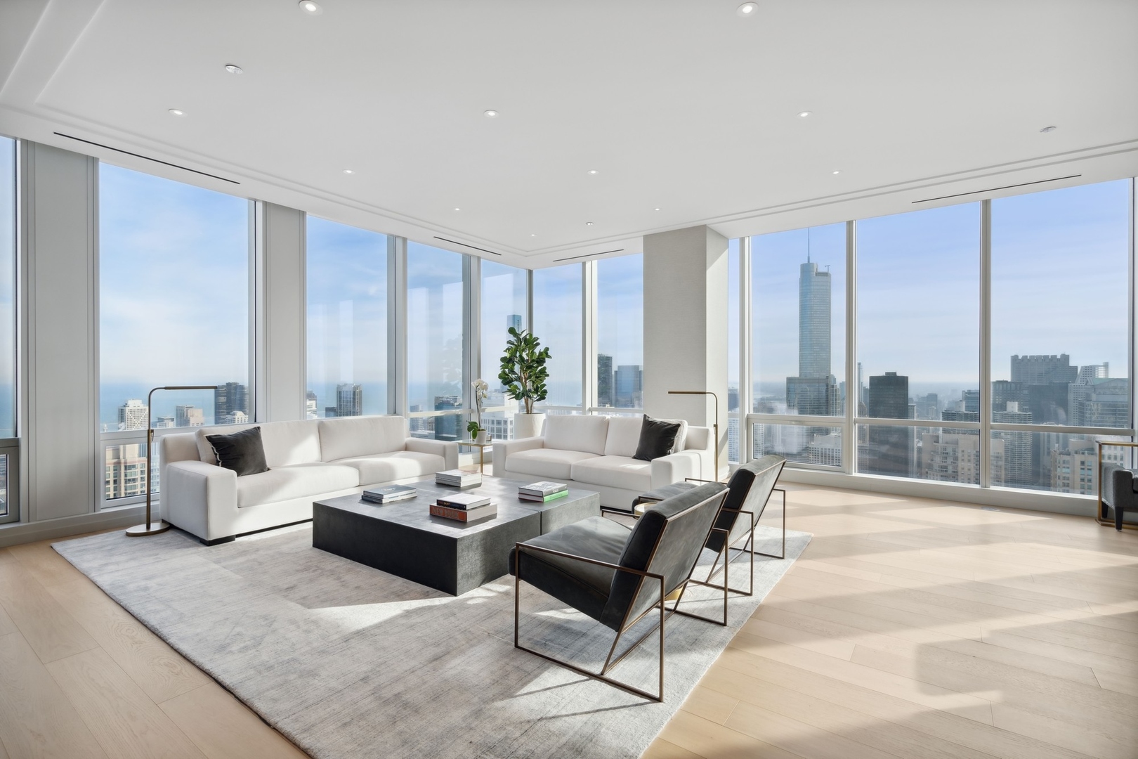 14 W Superior Street Unit: 5801