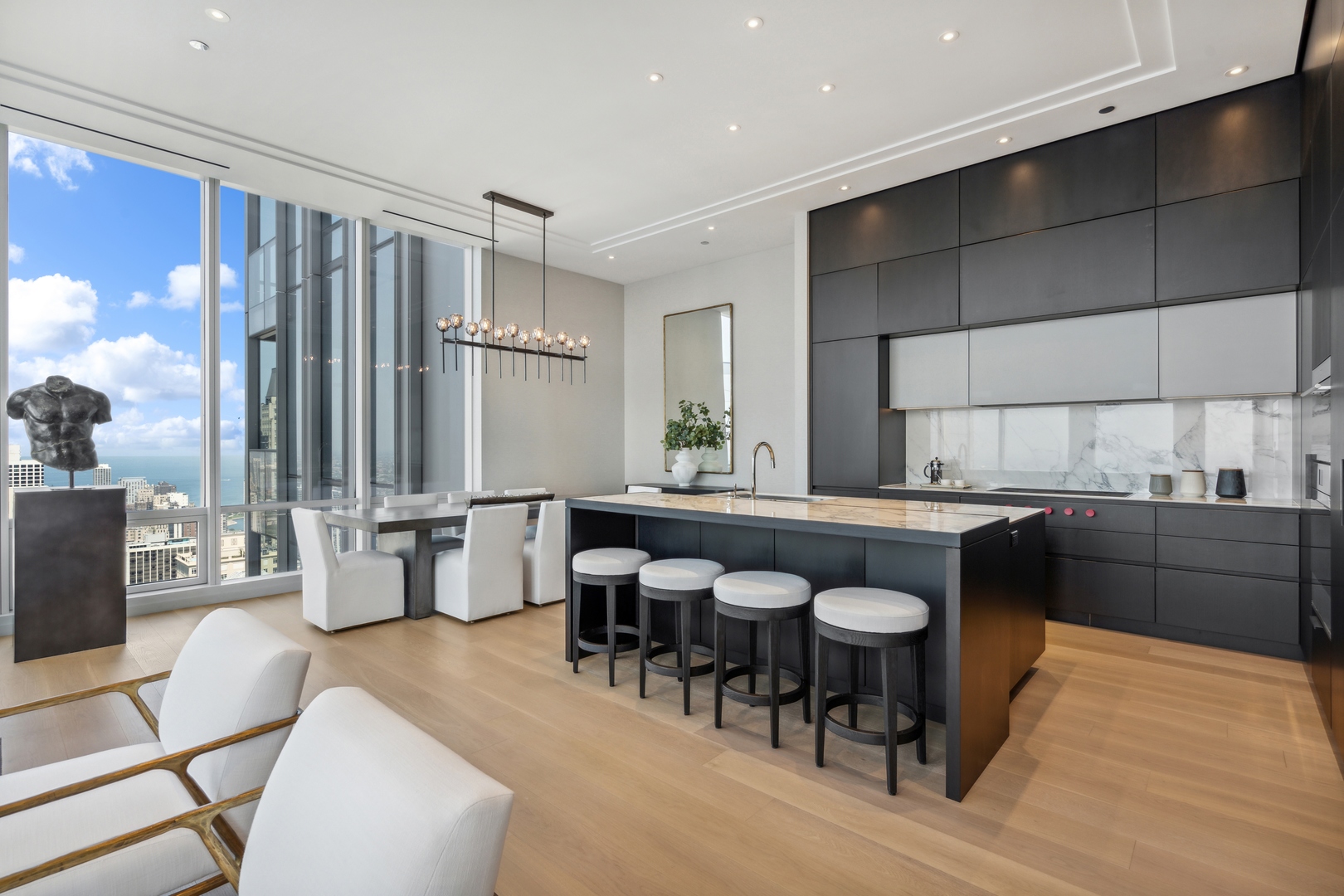 14 W Superior Street Unit: 4803