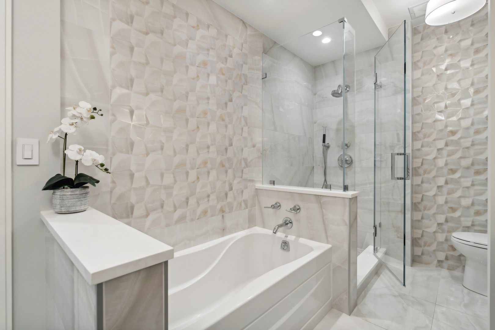 1000 N Lake Shore Plaza Unit: 12A