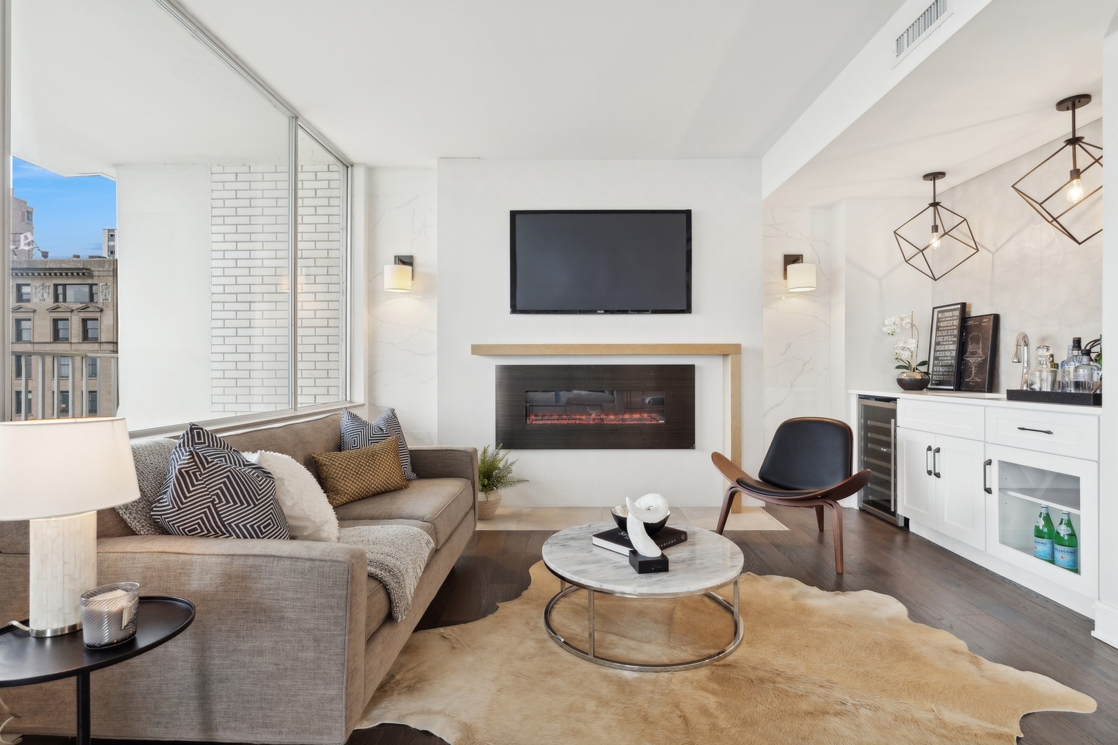 1000 N Lake Shore Plaza Unit: 12A