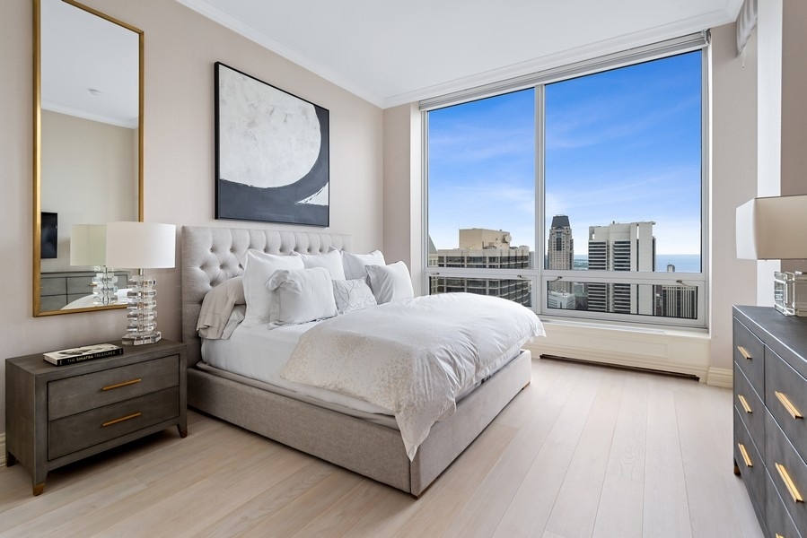 55 E Erie Street Unit: 5002