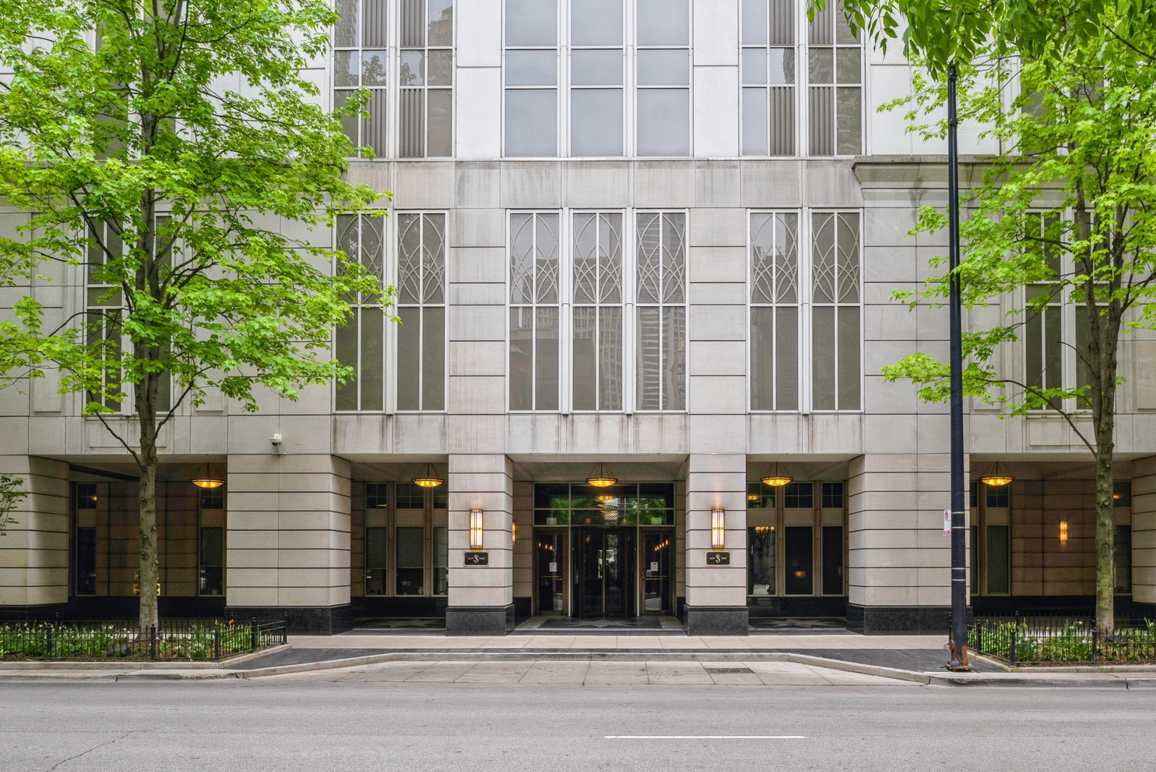 55 E Erie Street Unit: 5002