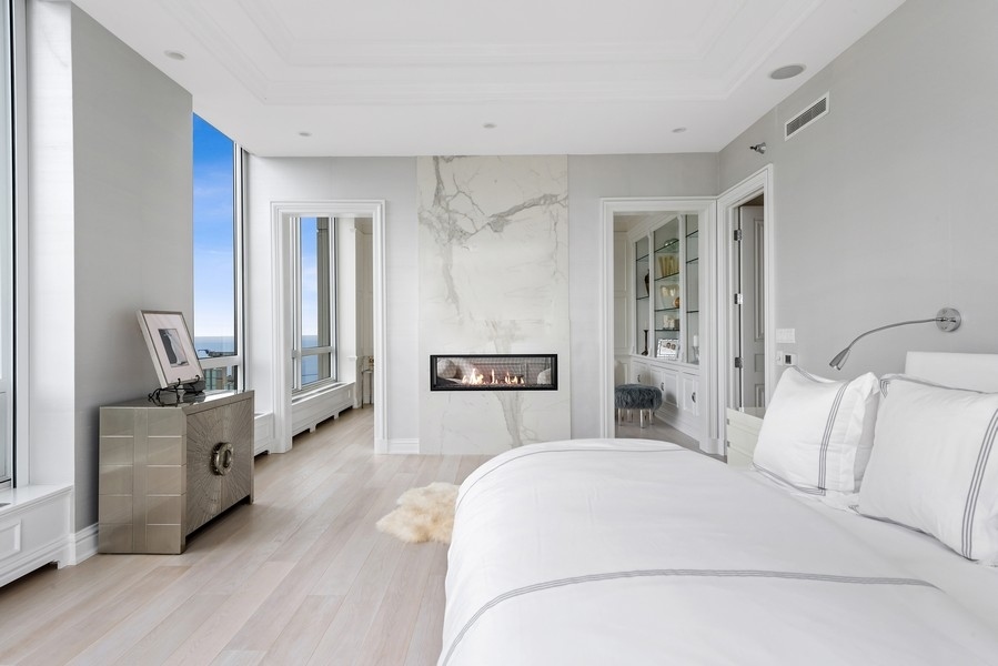 55 E Erie Street Unit: 5002