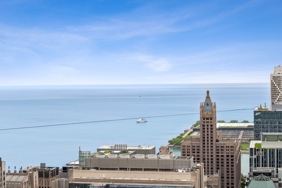 55 E Erie Street Unit: 5002
