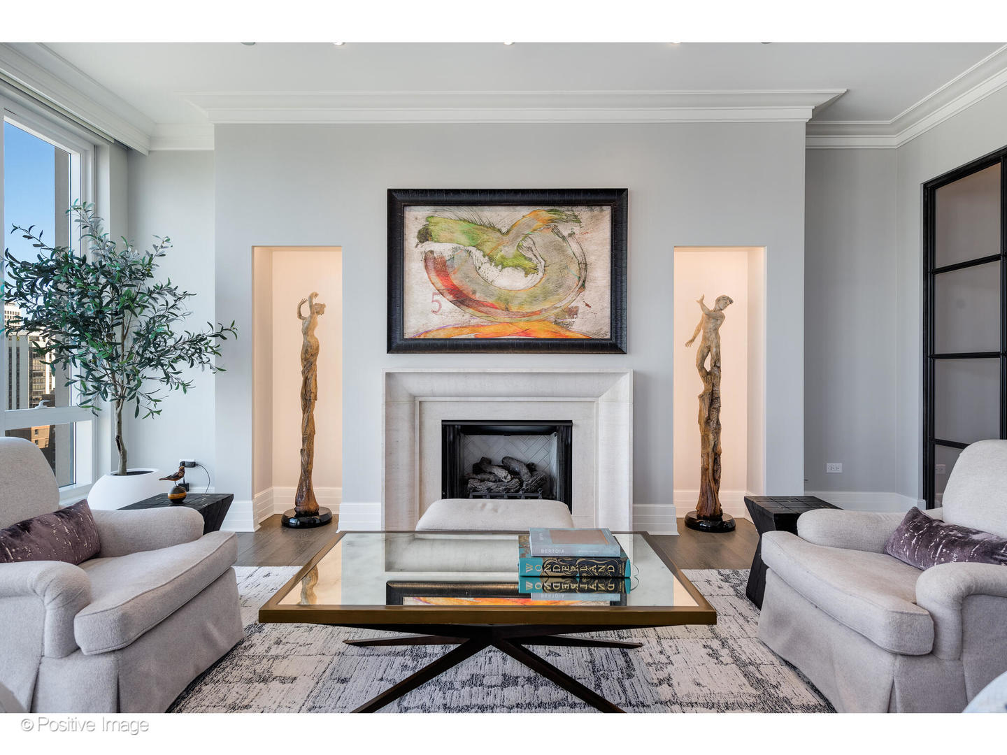 9 W Walton Street Unit: 2402