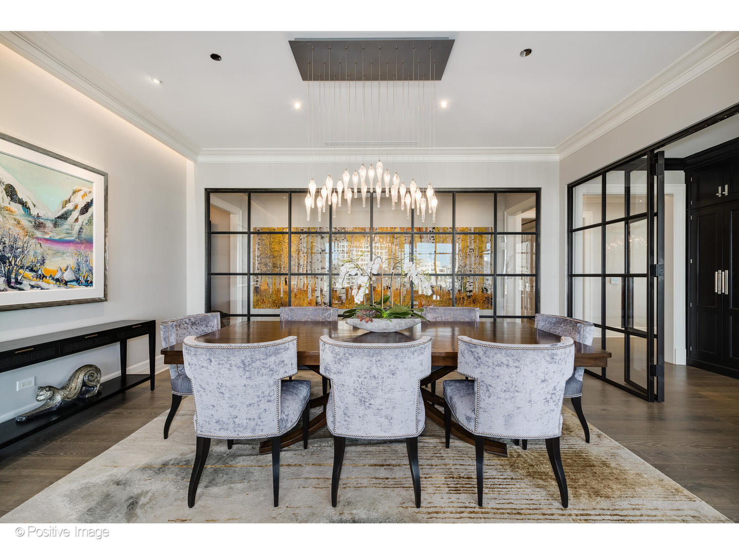 9 W Walton Street Unit: 2402