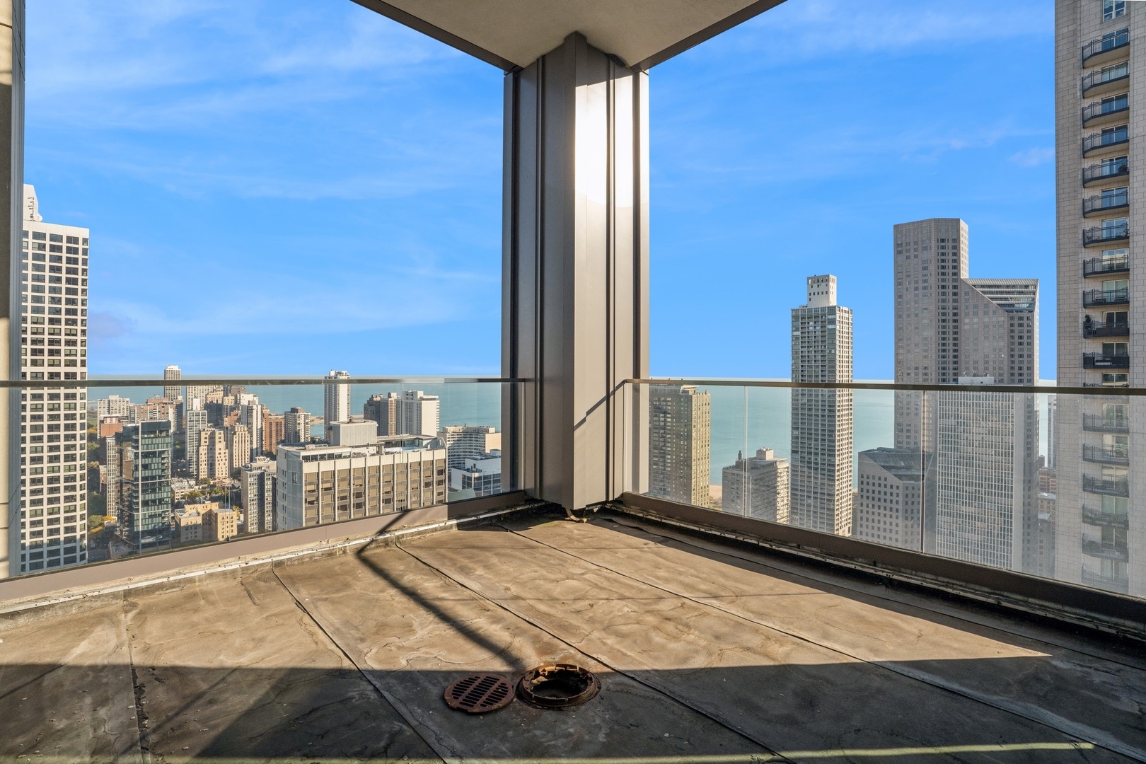 9 W Walton Street Unit: 3600