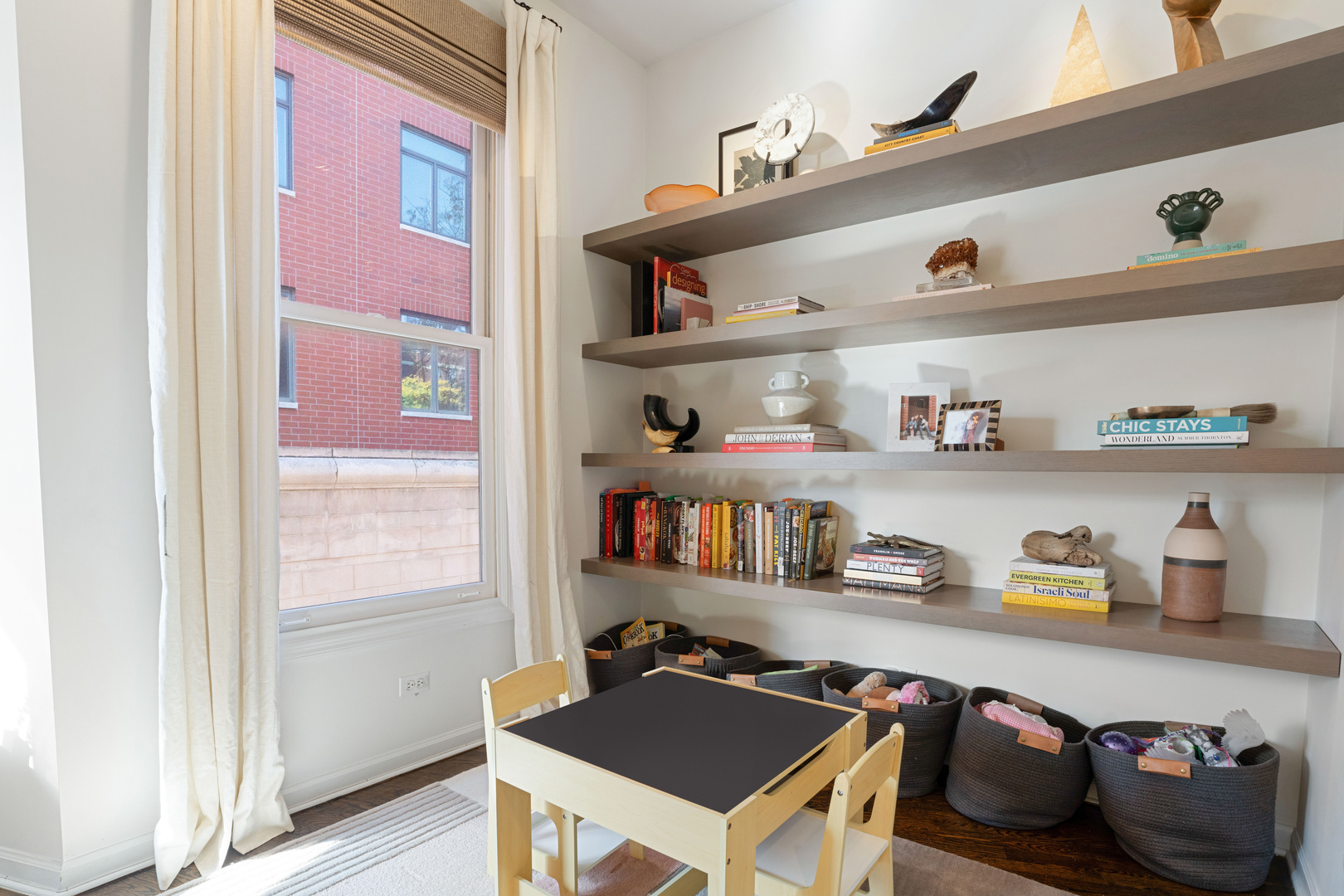 1149 W Armitage Avenue Unit: B